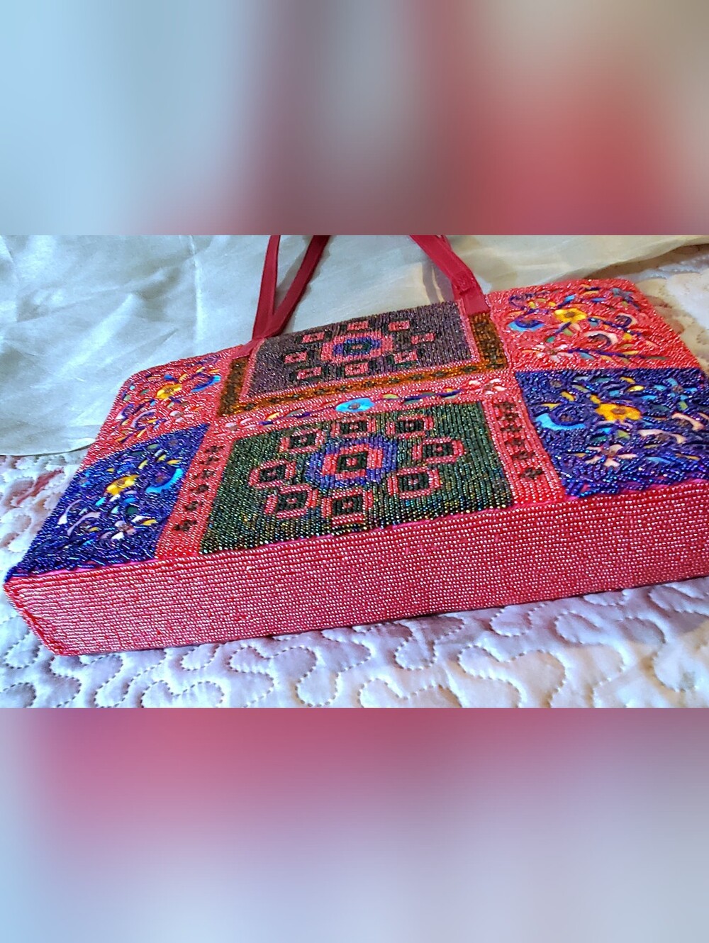 Rare Beaded Embroidered Red Patchwork Tote Bag - Stylish Women's Shoulder Bag - Picture 4 of 10